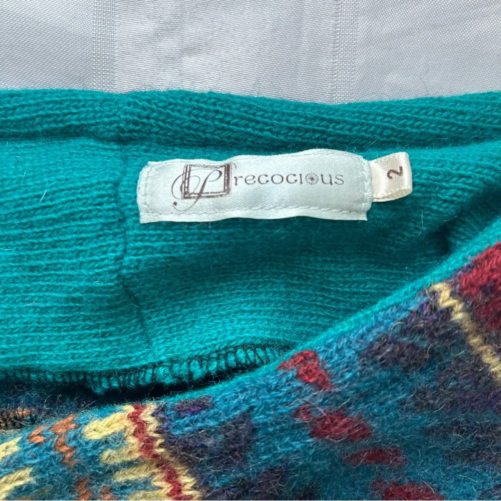 Precocious Bohemian Reworked Cropped Long Sleeve Sweater - Picture 8 of 10